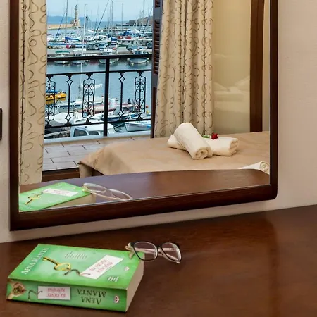 Cosy Seafront View Апартаменты Ханья